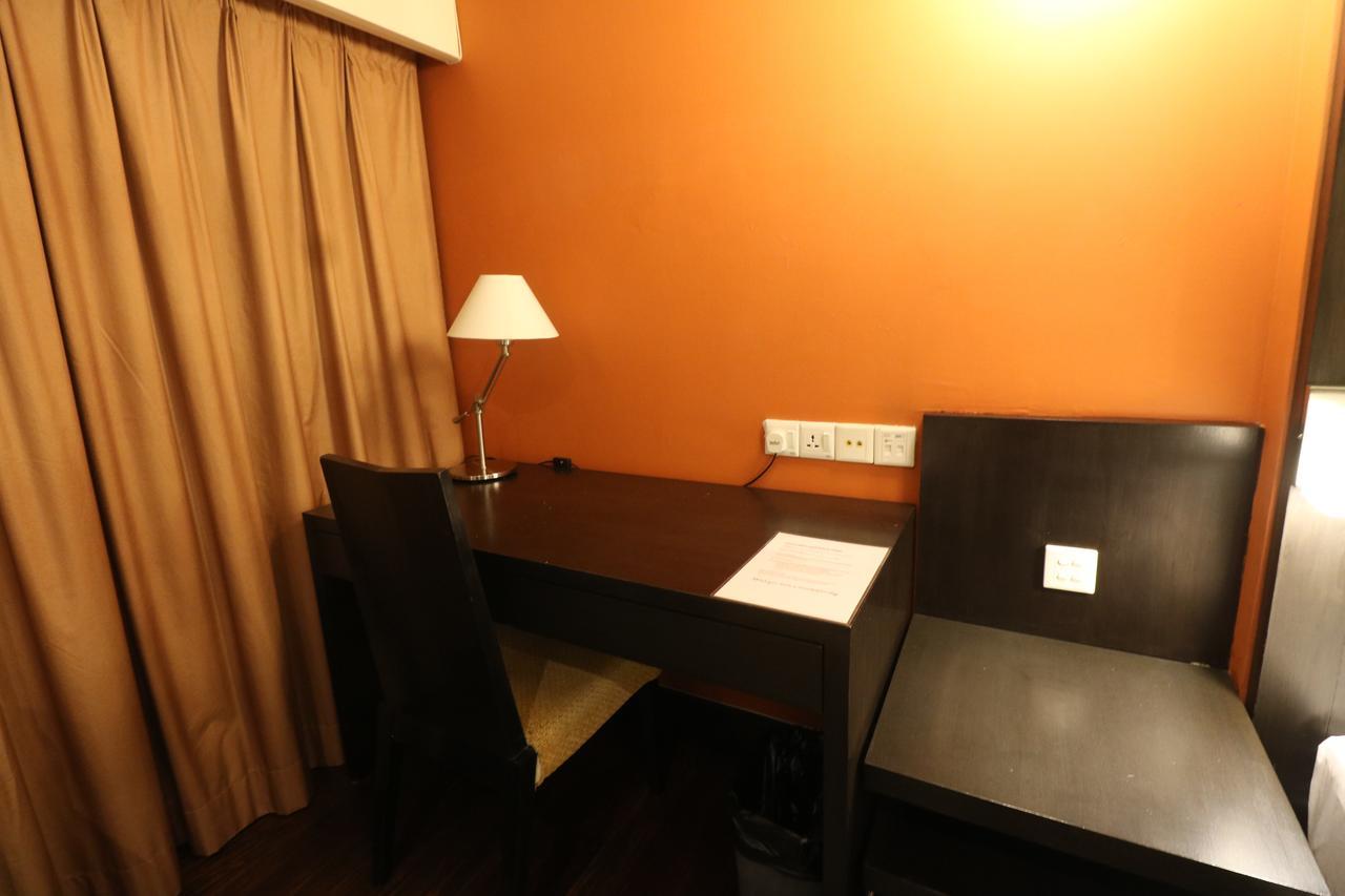 Millennium Suite At Pyramid Tower Petaling Jaya Exterior foto